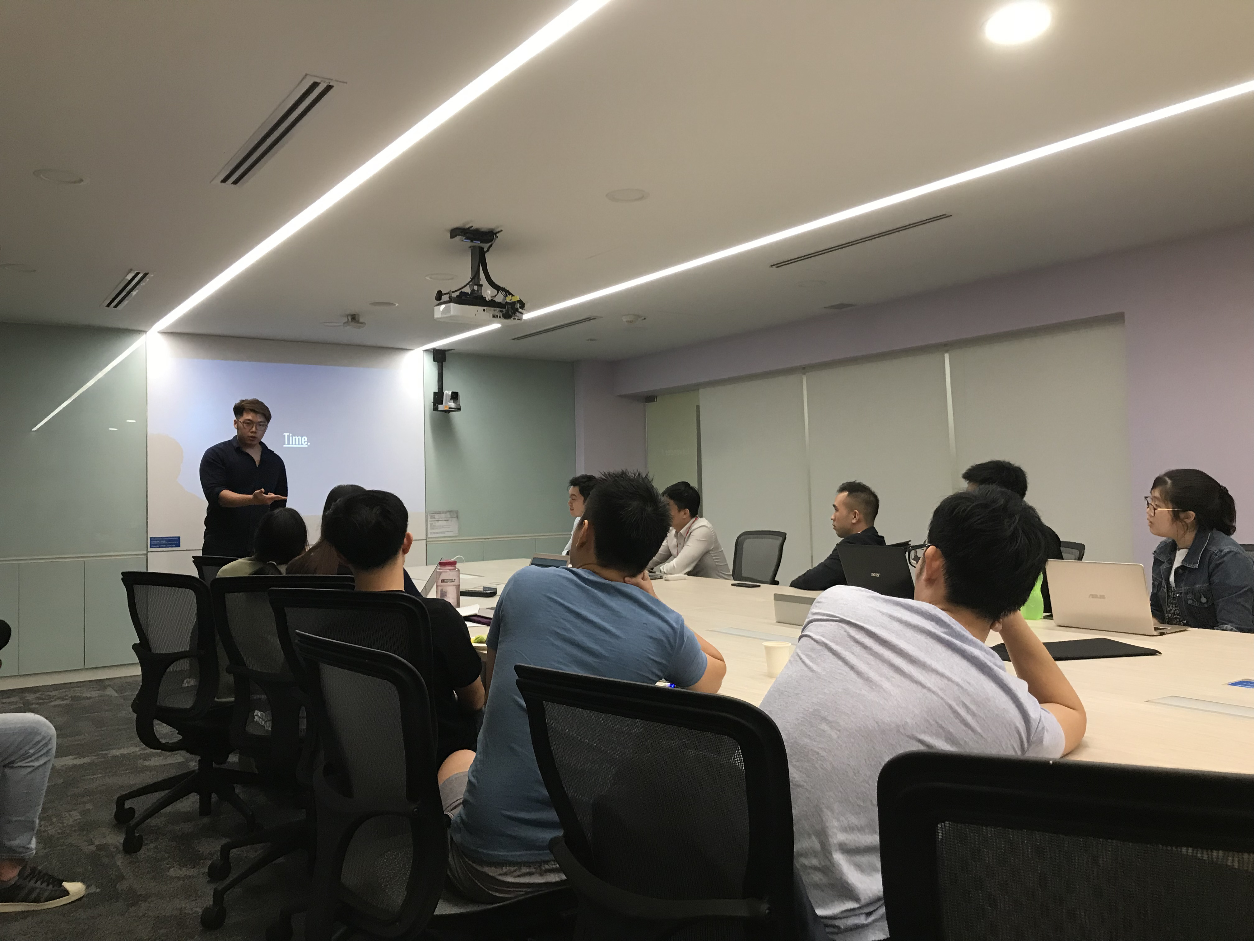 FableForce speaking during an NTU alumni mentoring workshop